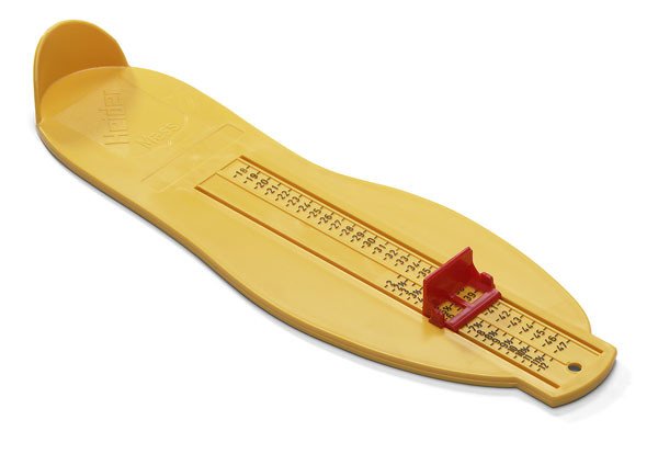Foot measuring device